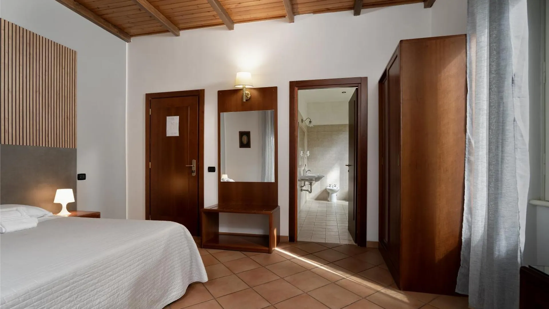 Comfort Rooms Villa Gaia Tor Vergata Rome